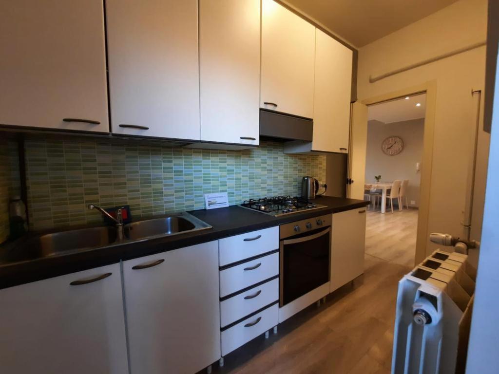 La Casa Di Penny Appartement Monza Buitenkant foto